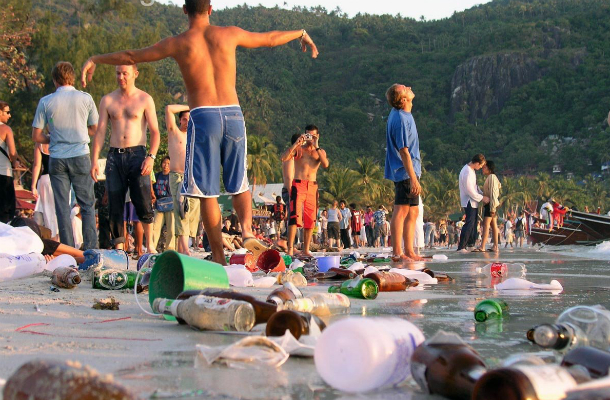 Consider, Full moon party girls Speaking, would Full moon party girls